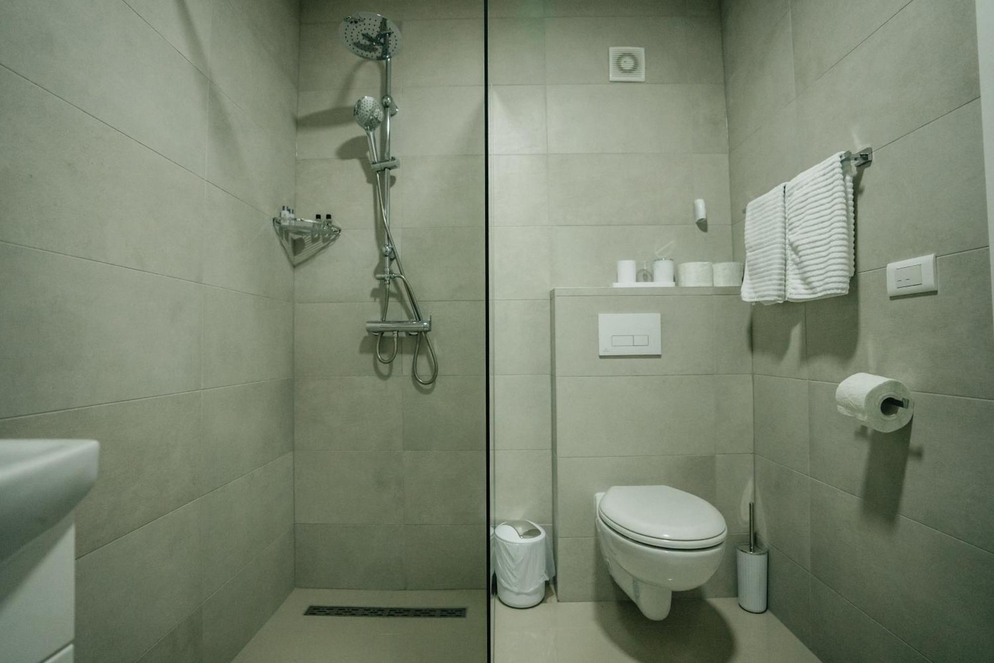 Serenity Downtown Apartments Ohrid Luaran gambar