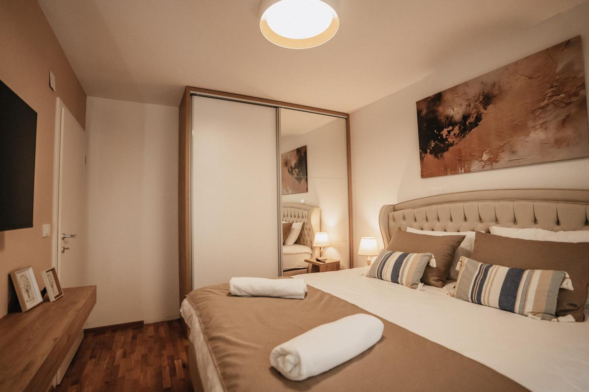 Serenity Downtown Apartments Ohrid Luaran gambar